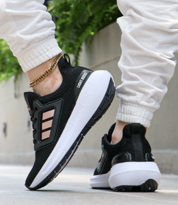 ADIDAS LIGHT BOOST DAMA 717