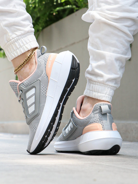 ADIDAS LIGHT BOOST DAMA 717